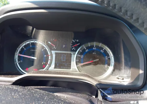 2017 Toyota 4Runner Sr5 z USA, uszkodzony, nr VIN JTEBU5JR7H5451640